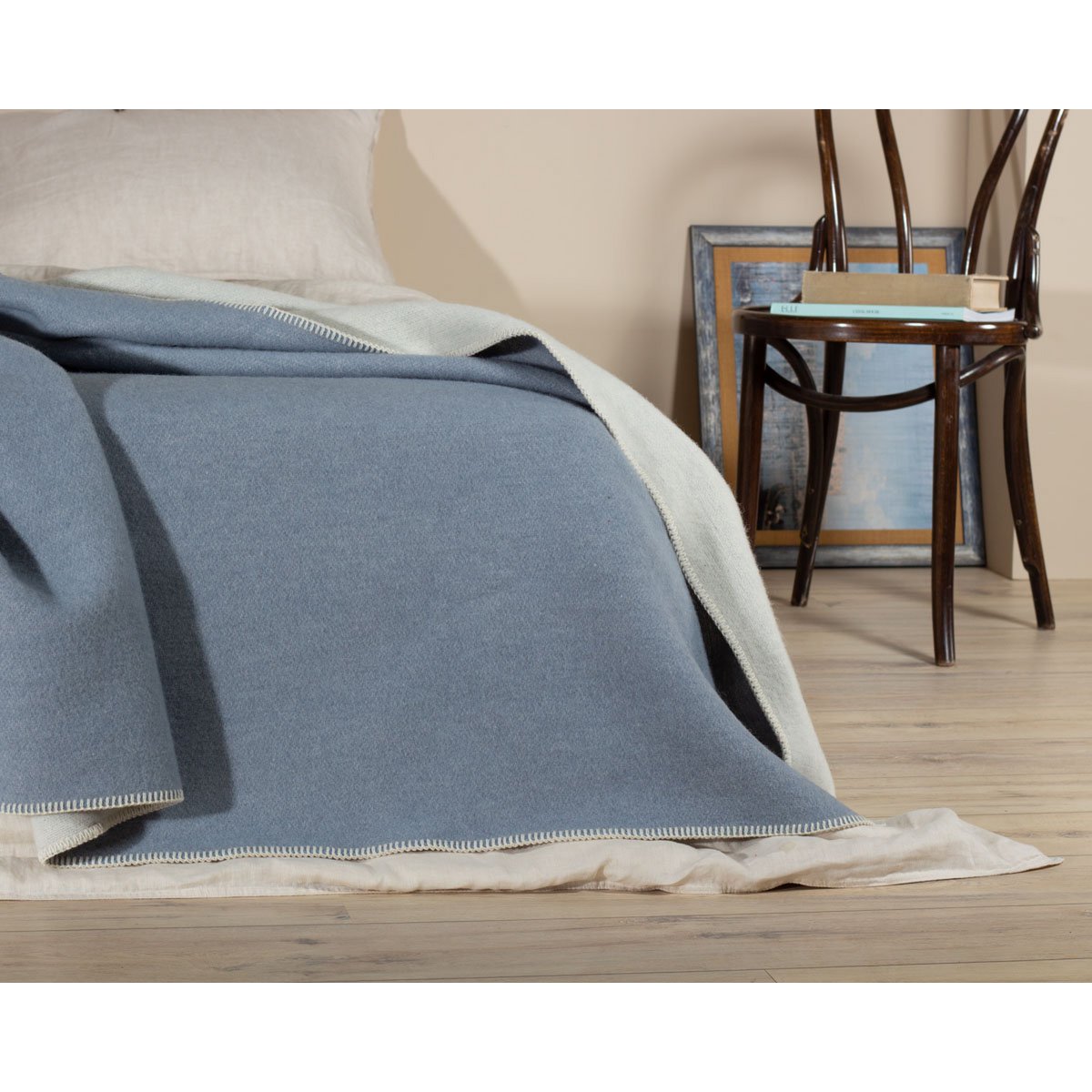 Wollen beddeken BLAUW FOG