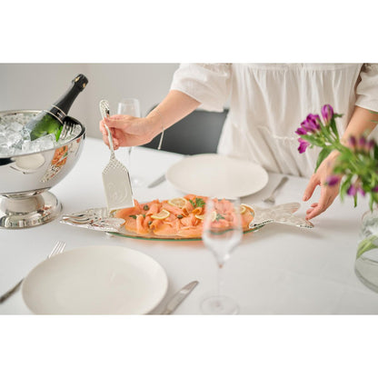 EDZARD visschaal zalm, glas, fijn verzilverde elementen, met lifter, lengte 58 cm