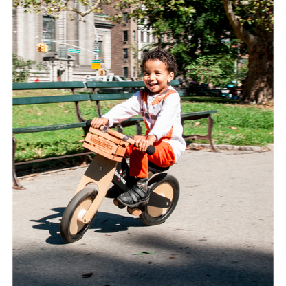Kinderfeets houten fietskrat