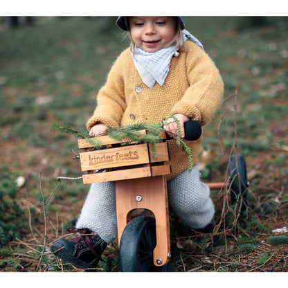 Kinderfeets houten fietskrat